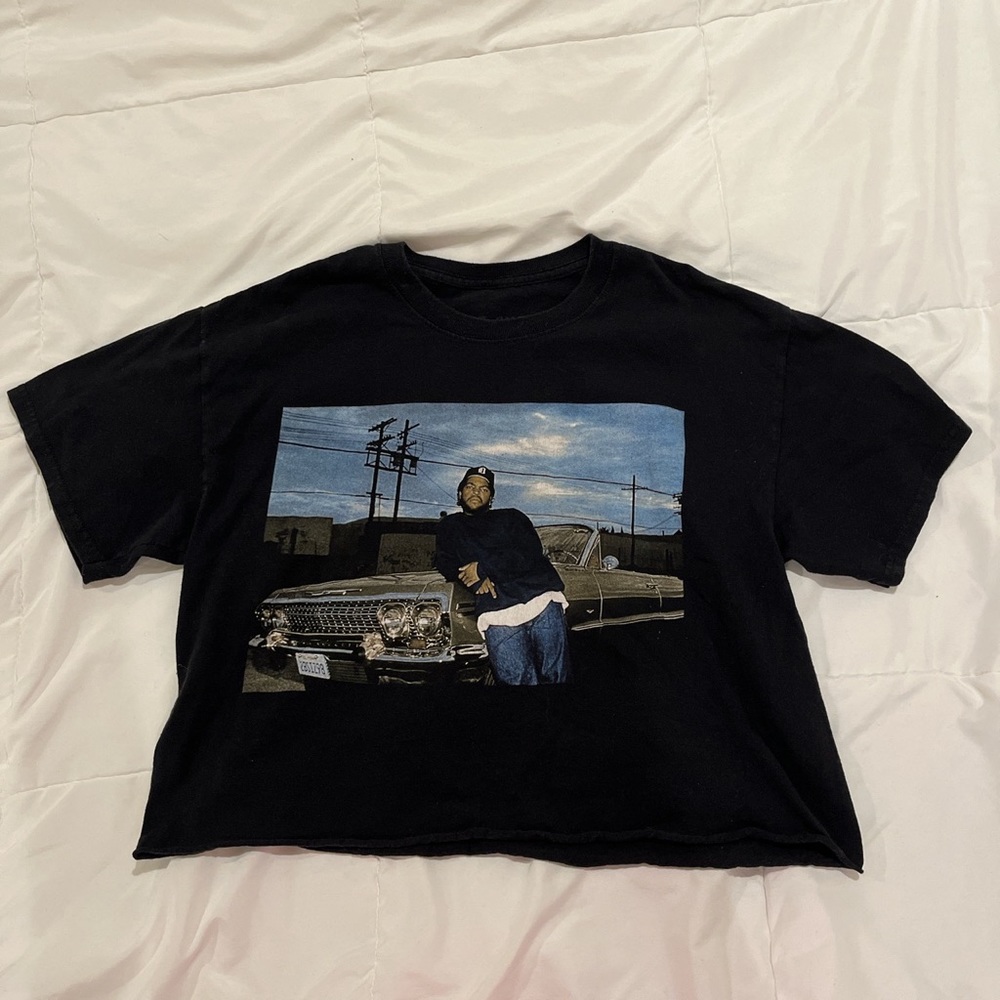 ice cube graphic tee crop top